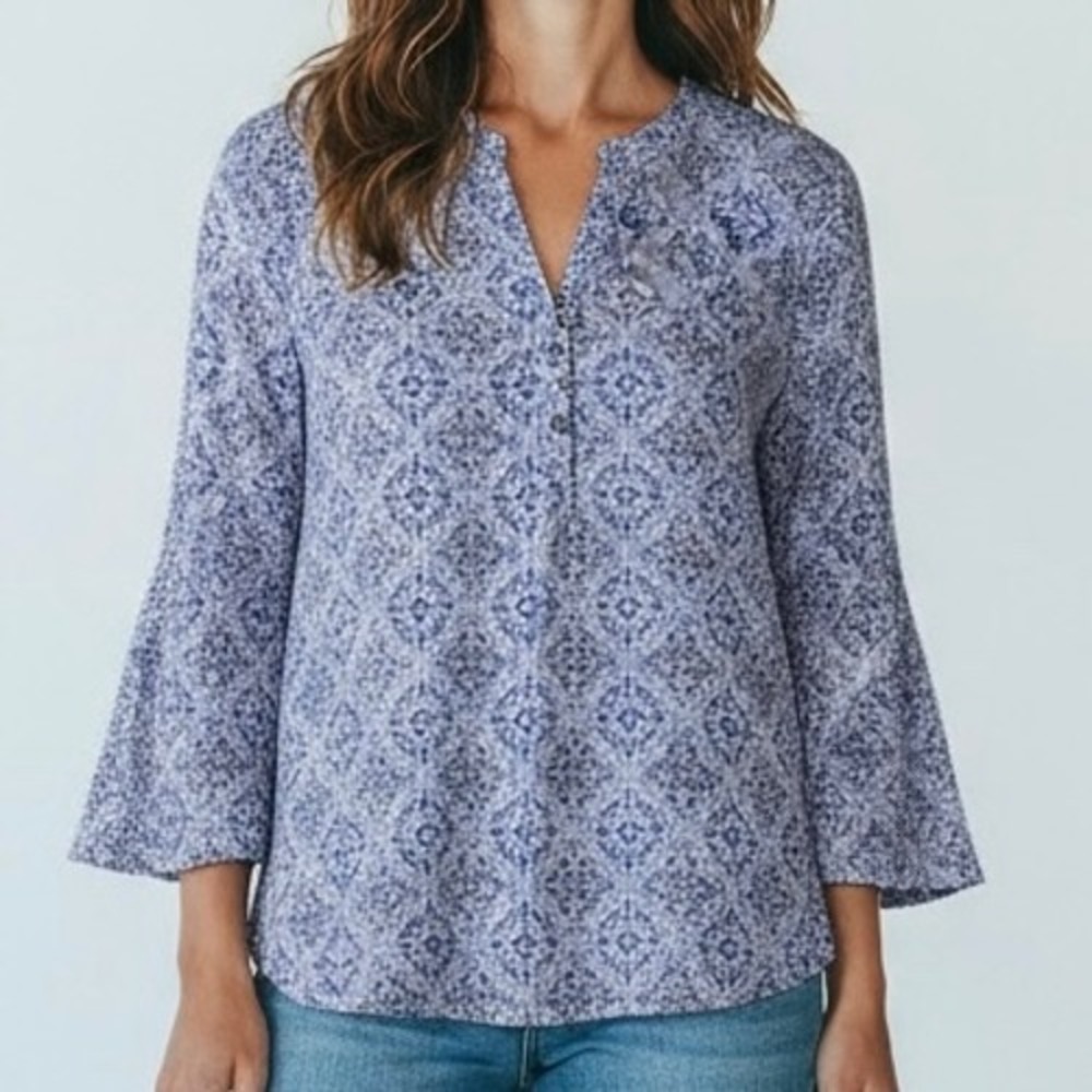 Kim Rogers Tunic Top Womens‎ Size L Blue White Geometric Bell Sleeve Button Up